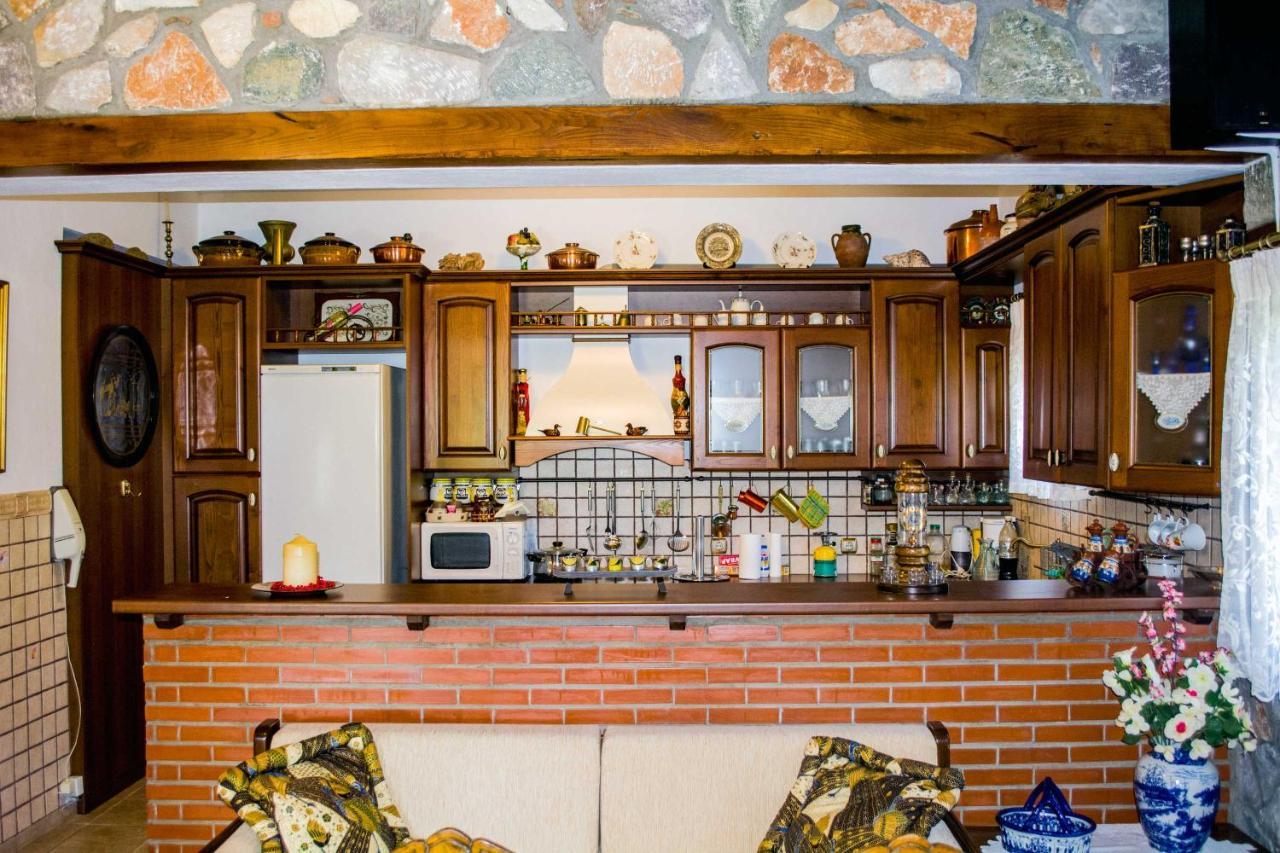 Villa Gem Moni Evaggelistrias Exteriör bild